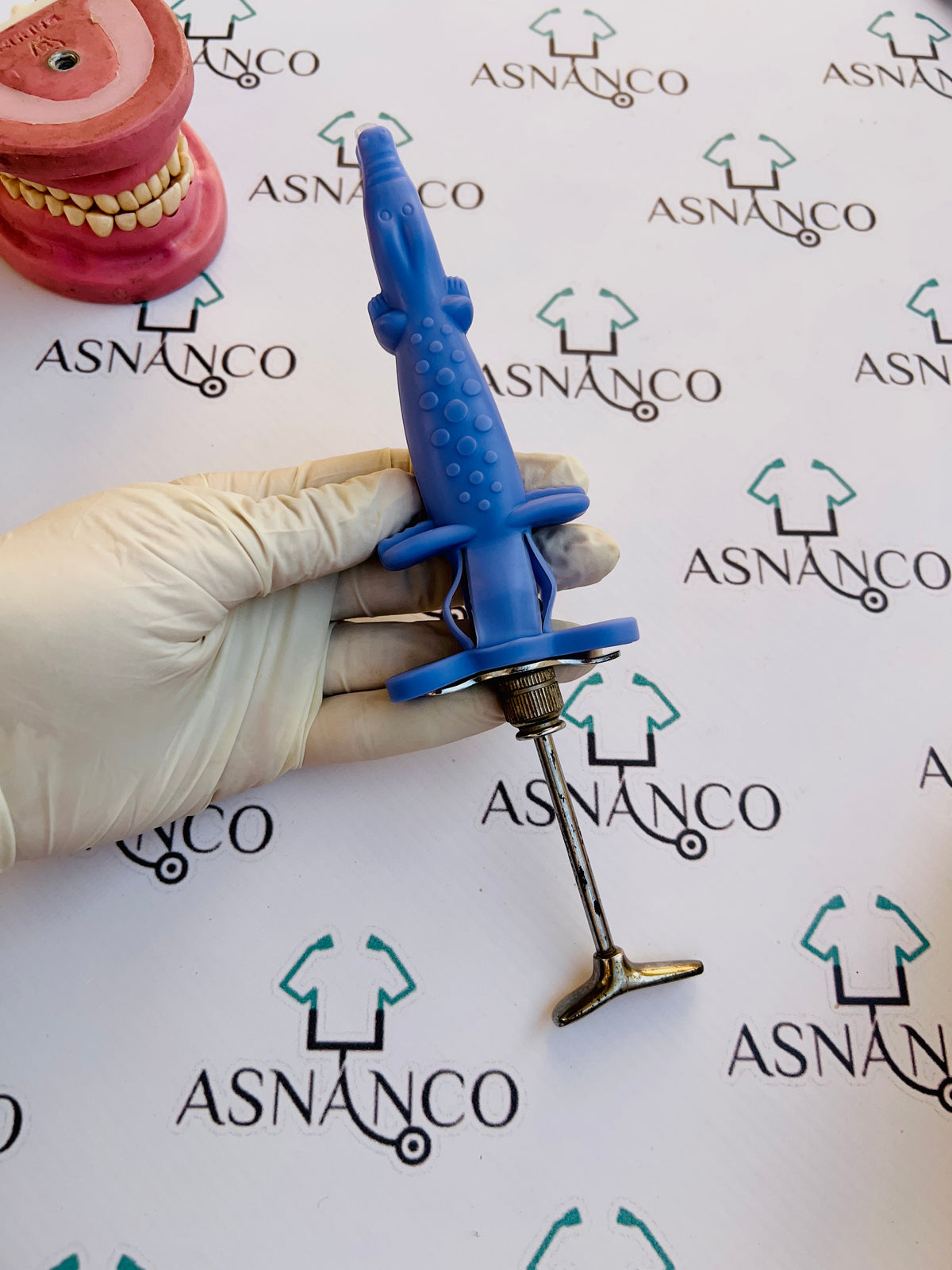 Syringe Sleeve for pedo