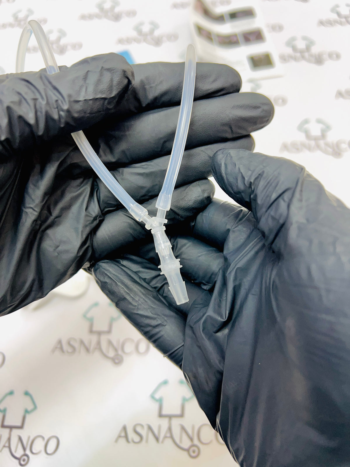 Nola Retractor