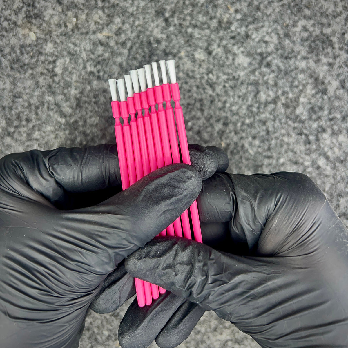 Bond Nylon brushes